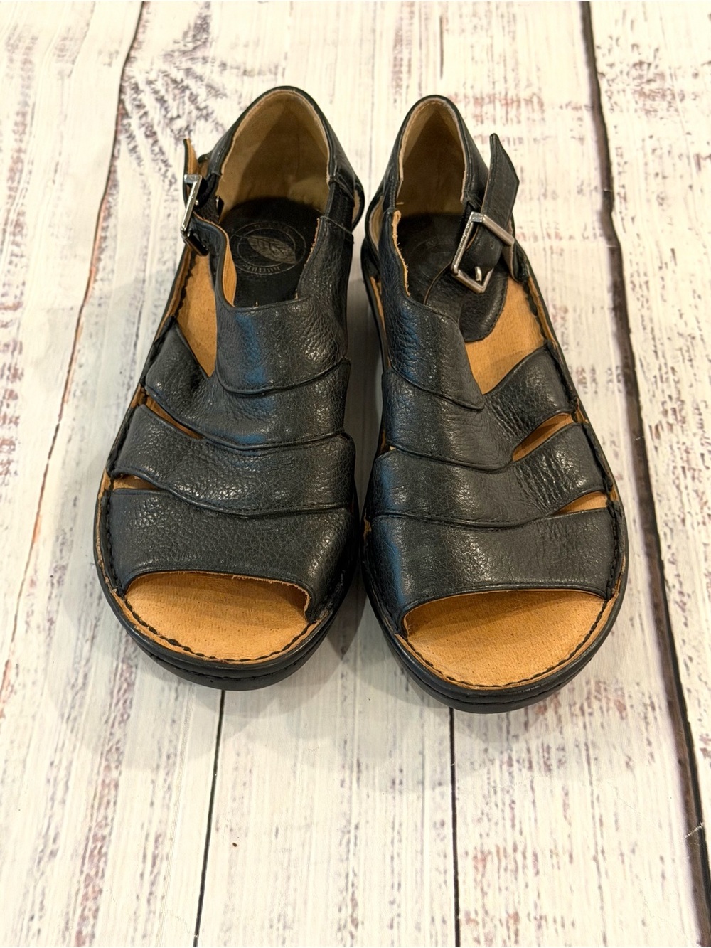 Nurture Mylo Black Leather Open Toe Strappy Comfort Sandals Size 6M
